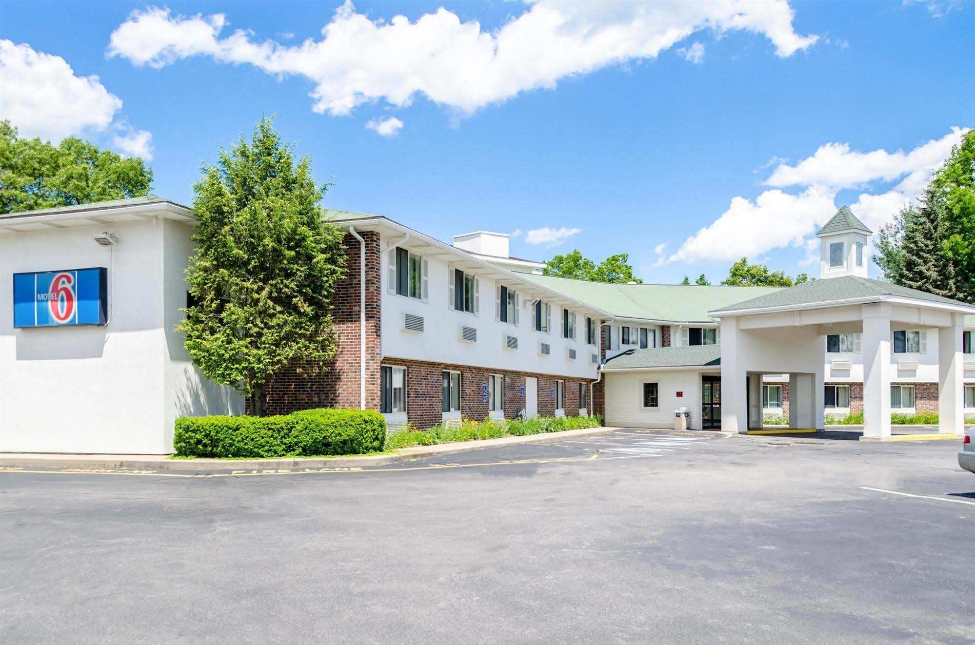 Motel 6 - Westborough Boston Northborough ภายนอก รูปภาพ