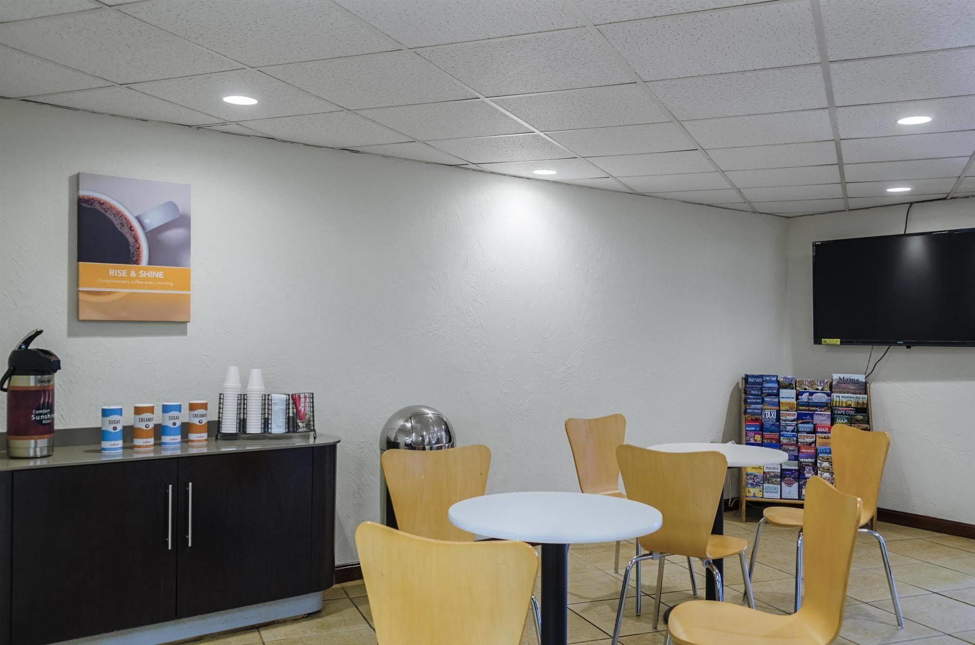 Motel 6 - Westborough Boston Northborough ภายนอก รูปภาพ